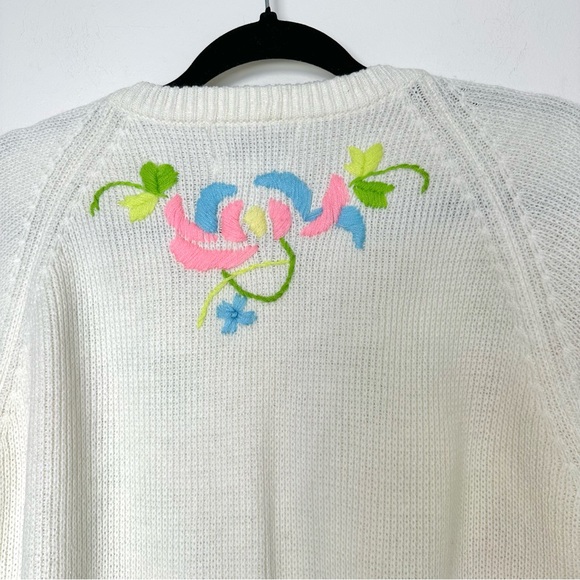 Boho Cottagecore Floral Embroidered Cardigan Kitschy Rainbow Grannycore Cozycore - Picture 9 of 10